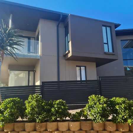 Luxury Home Located On Pinnacle Point Golf Estate Mossel Bay Kültér fotó